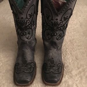 Corral boots size 6 1/2 M